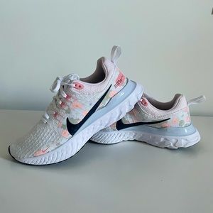 Women’s Nike React Infinity 3 Premium